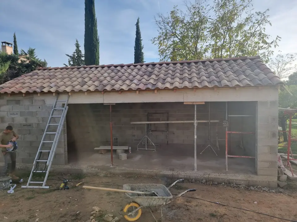Pool house clé en main : gros œuvre